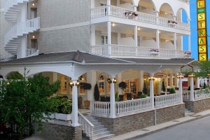 -strass-hotel-3- -strass-hotel-3-