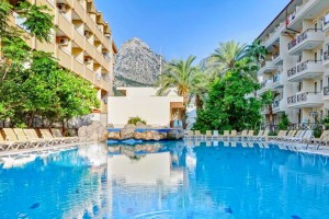 club-hotel-belpinar-4 club-hotel-belpinar-4