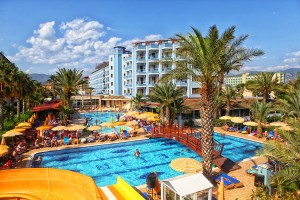 club-caretta-beach-4 club-caretta-beach-4