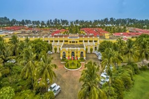 ujnthe-lalit-golf-and-spa-resort-5 ujnthe-lalit-golf-and-spa-resort-5