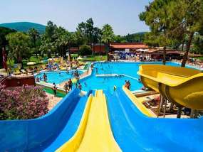 Бассейн отеля KUSTUR CLUB HOLIDAY VILLAGE HV-1 Бассейн отеля KUSTUR CLUB HOLIDAY VILLAGE HV-1