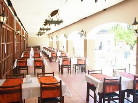 Ресторан отеля PIGALE BEACH RESORT HOTEL 3* Ресторан отеля PIGALE BEACH RESORT HOTEL 3*