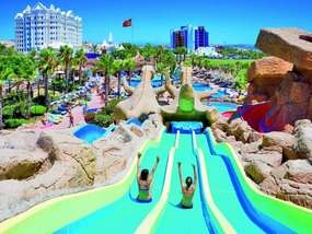 Бассейн отеля FULYA RESORT & SPA 5 * Бассейн отеля FULYA RESORT & SPA 5 *