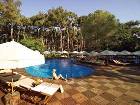 Бассейн отеля VOYAGE SORGUN 5 * Бассейн отеля VOYAGE SORGUN 5 *