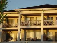 Отель Coral Sands 4*