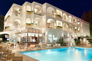 Kronos Hotel 3+* Kronos Hotel 3+*