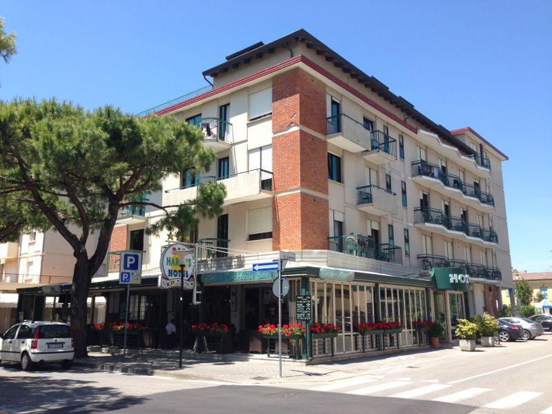 Harrys Hotel 3*
Harrys Hotel 3*