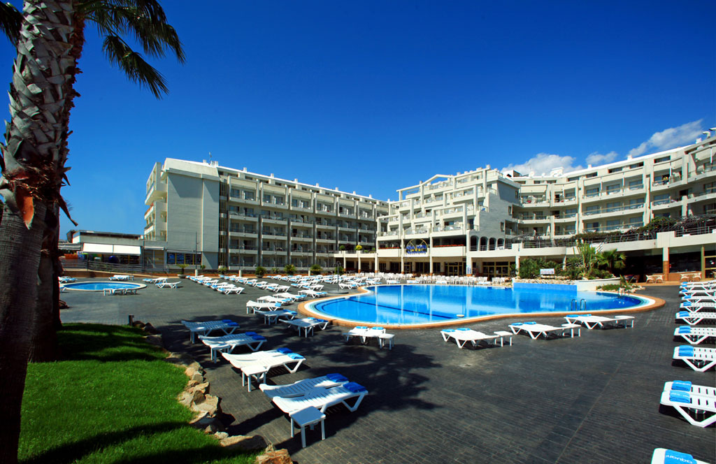 Aqua Hotel Aquamarina 4*
Aqua Hotel Aquamarina 4*