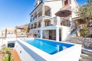 villa-house-irena-3 villa-house-irena-3
