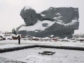 Мемориал «Брестская крепость» зимой
