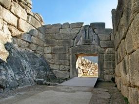 Львиные ворота в Микенском акрополе