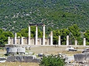 Руины храма Асклепия в Эпидавре