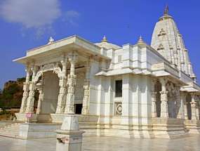 Храм Бирла Мандир в Джайпуре