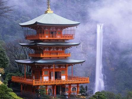 Горный храм в Хаконе