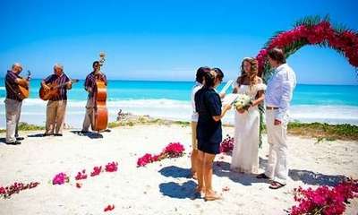 ОФициальная свадьба на Кубе