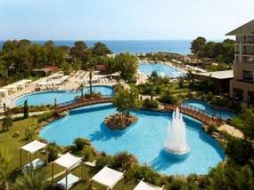 Бассейн отеля VOGUE HOTEL KEMER 5 *