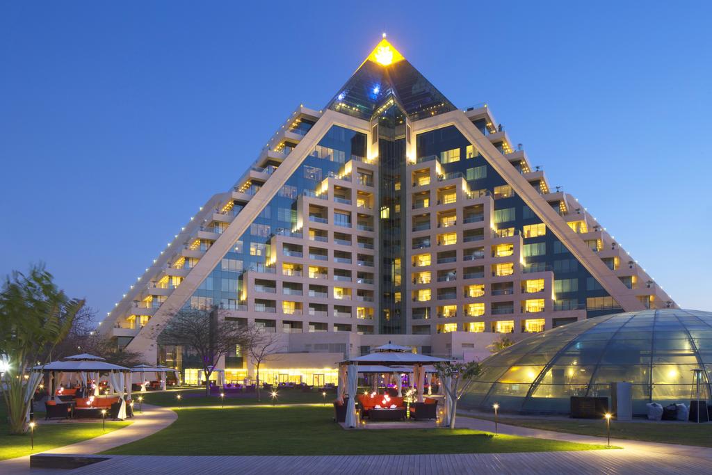 Отель RAFFLES DUBAI 5*