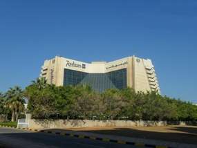 Отель RADISSON BLU RESORT SHARJAH 5*