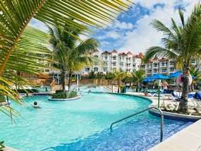 Бассейн отеля BARCELO PUNTA CANA 4*