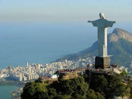 Статуя Христа Спасителя в Рио де Жанейро